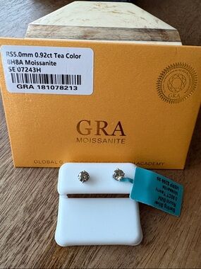 GRA Moissanite Tea-Color Stud Earrings in Gold Setting